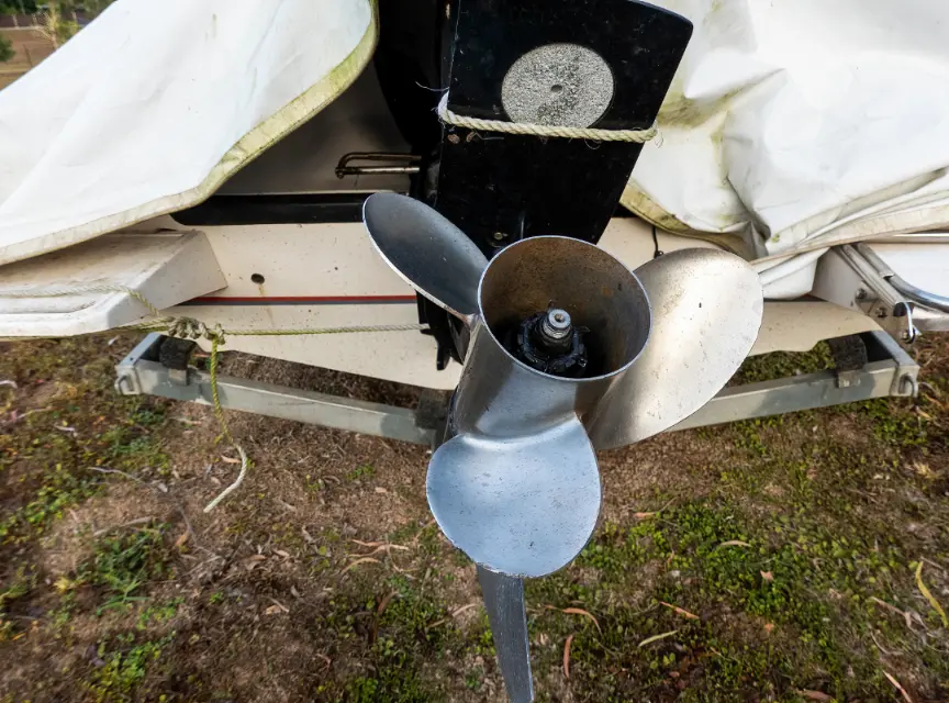 How to identify CW and CCW propellers